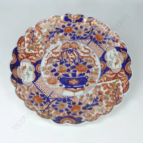 A large Japanese Imari circular charger