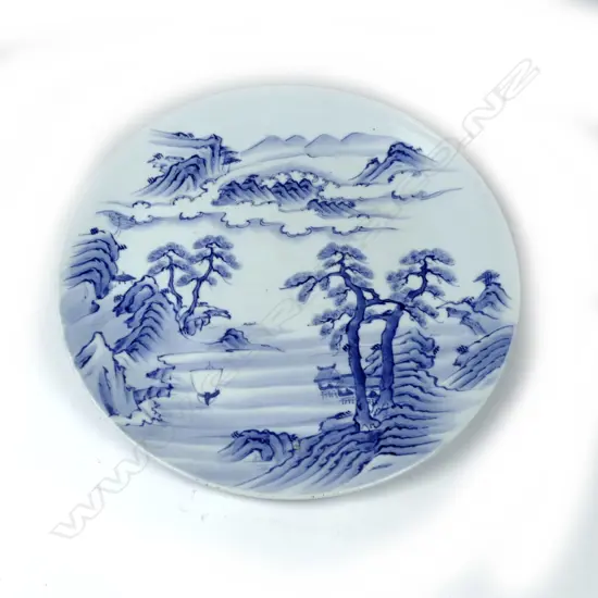 A large Japanese blue and white Arita porcelain charger