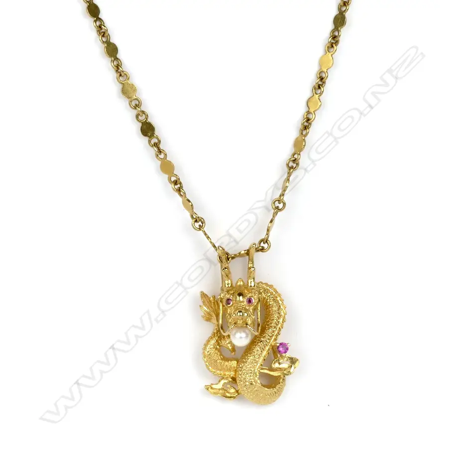 A 22ct. gold jewellery suite Image 1++