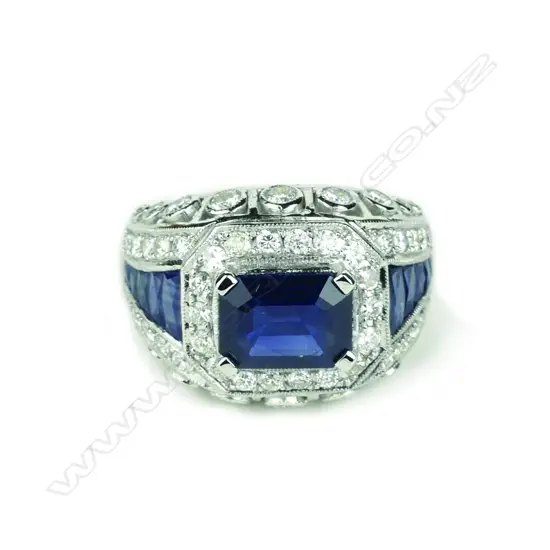A 10ct white gold sapphire and diamond dress ring