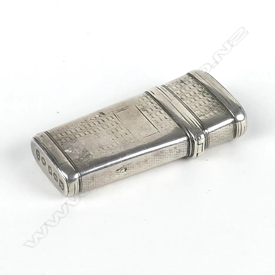 A William IV silver etui case Image 1++