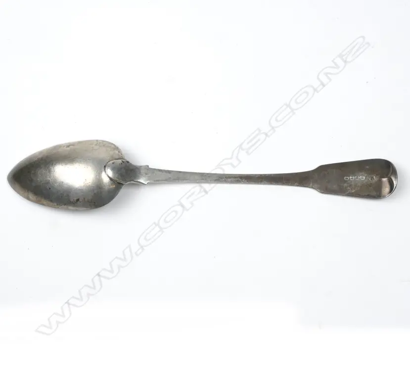 A George III silver pie spoon Image 1++