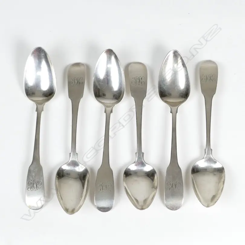 A set of six George III Irish silver teaspoons Image 1++