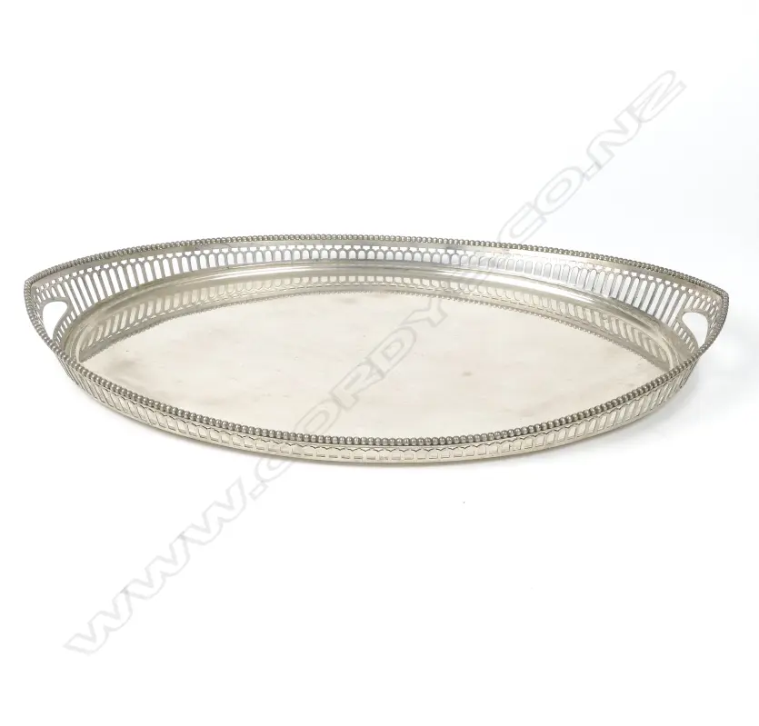 A Dutch silver gallery tray Image 1++
