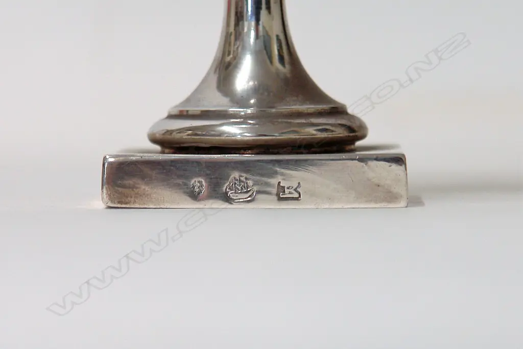 A late 19thC German Hanau Bacchanalian silver urn form vase Image 1++