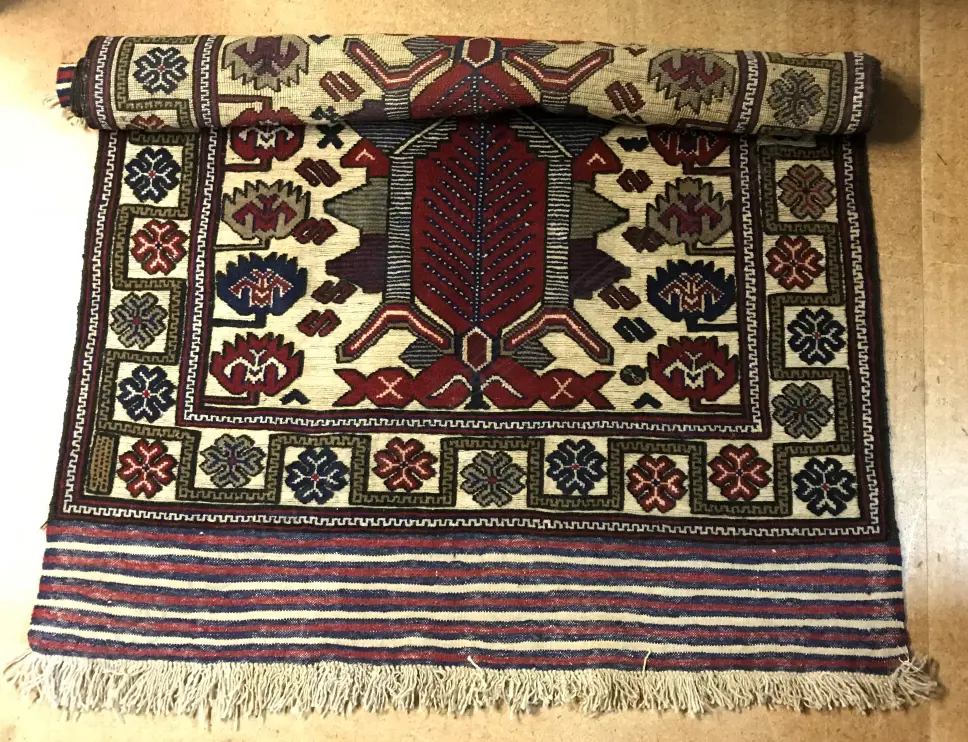 A mixed weave Berjusta rug of Caucasian style Image 1++