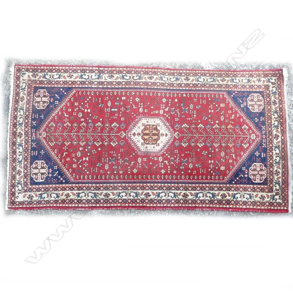A hand knotted Persian Shirvan rug Image 1++