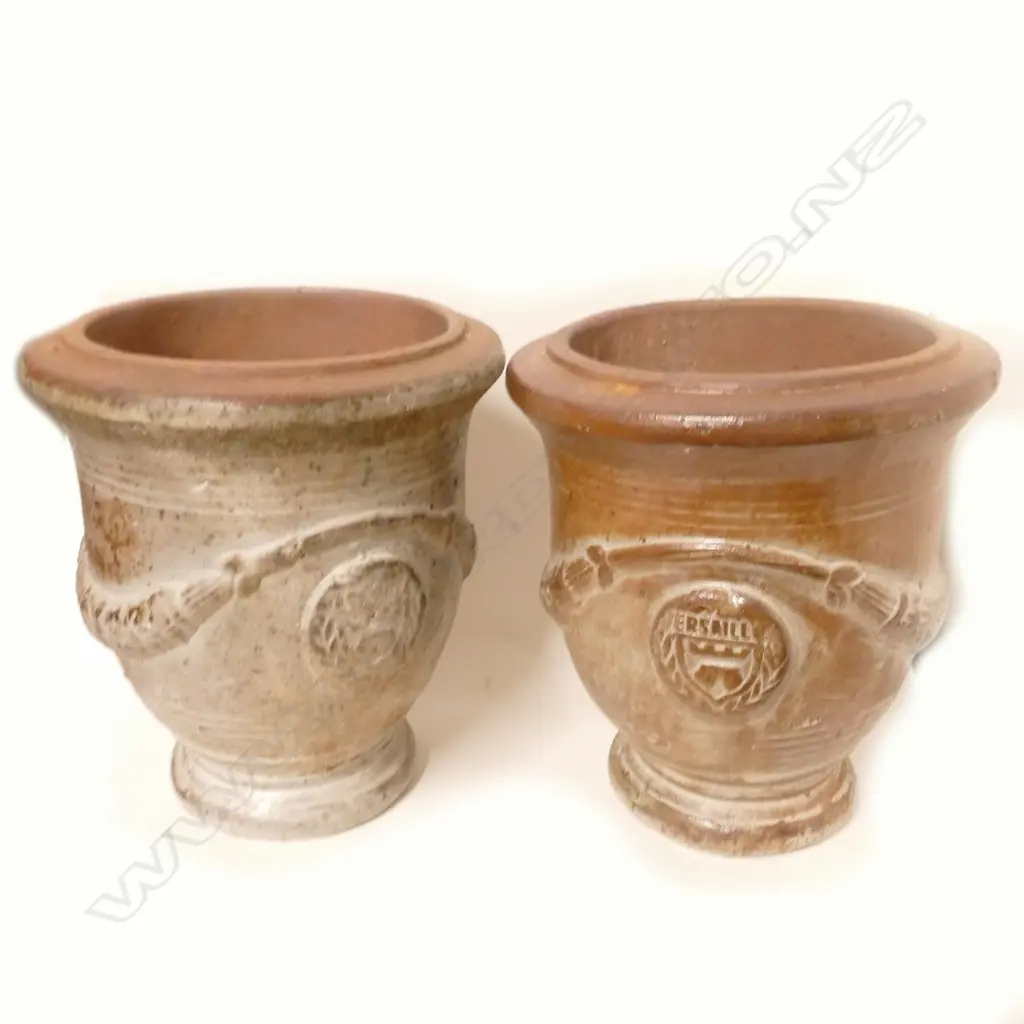 A pair of French antique style pottery garden urns Image 1++