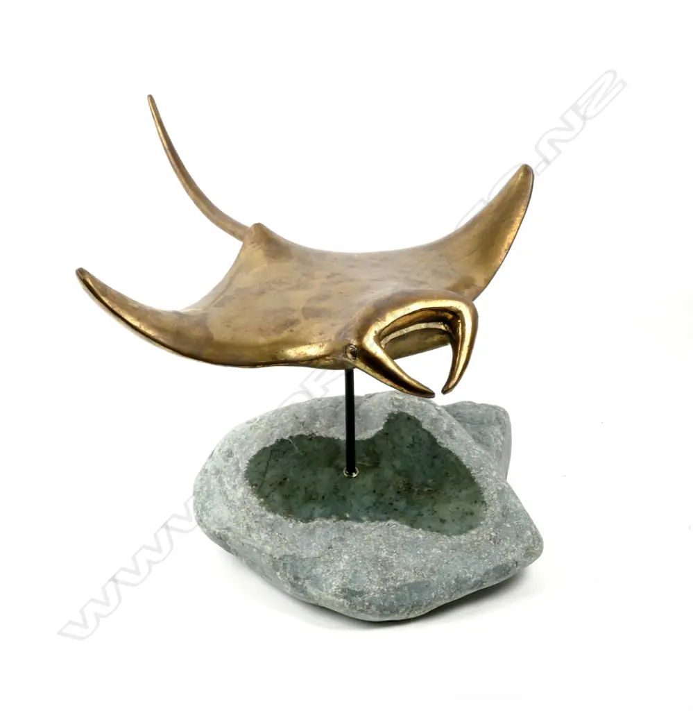 A brass and serpentine manta ray sculpture Image 1++