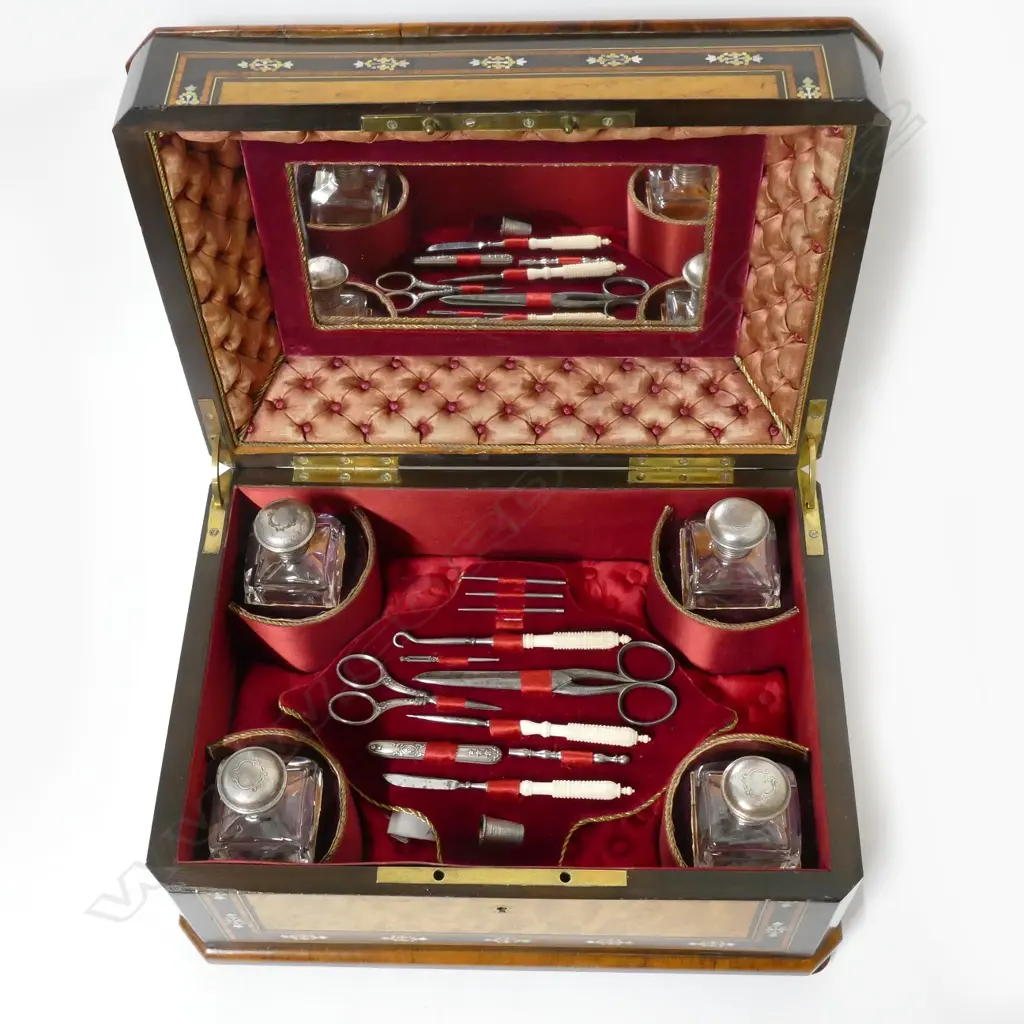 A 19thC French marquetry dressing case Image 1++