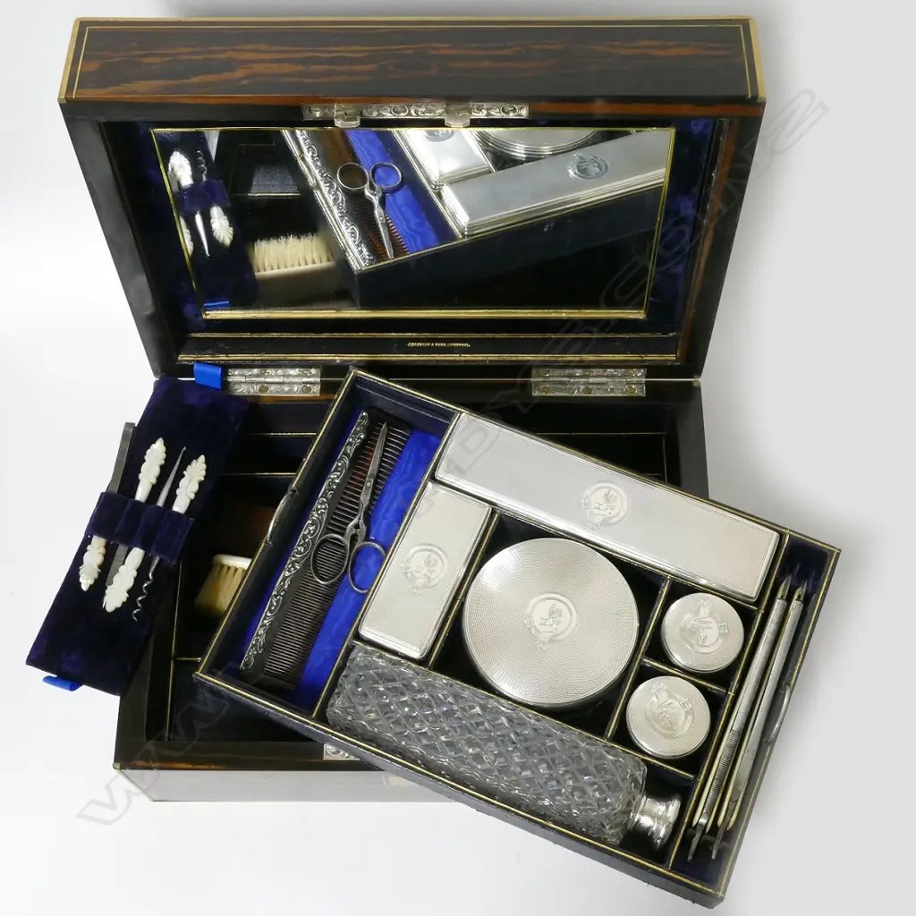A 19thC Macassar ebony dressing case by J. Bradshaw & Sons Liverpool Image 1++