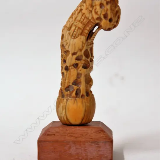 A late 19thC Indonesian carved ivory kris handle