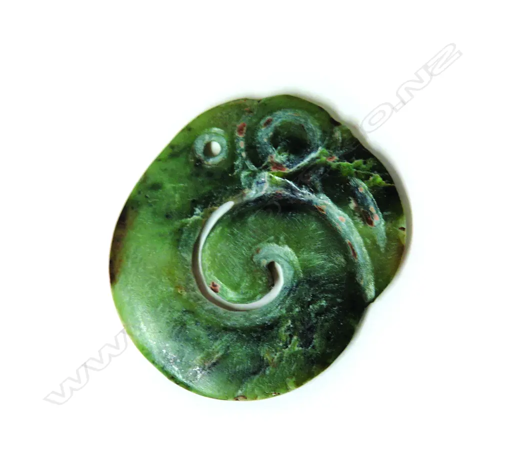 An old Maori pounamu manaia koropepe Image 1++