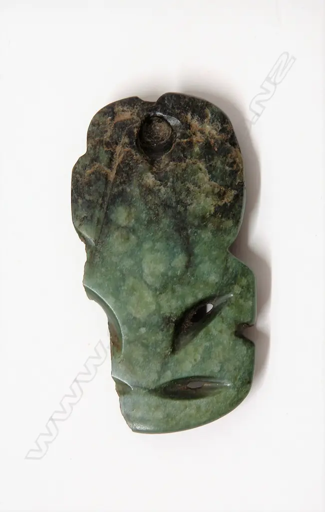 A pre-European Maori pounamu hei tiki Image 1++