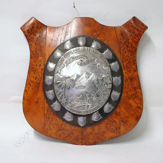 A rare and historic early 20thC New Zealand Army Medical Corps Challenge shield