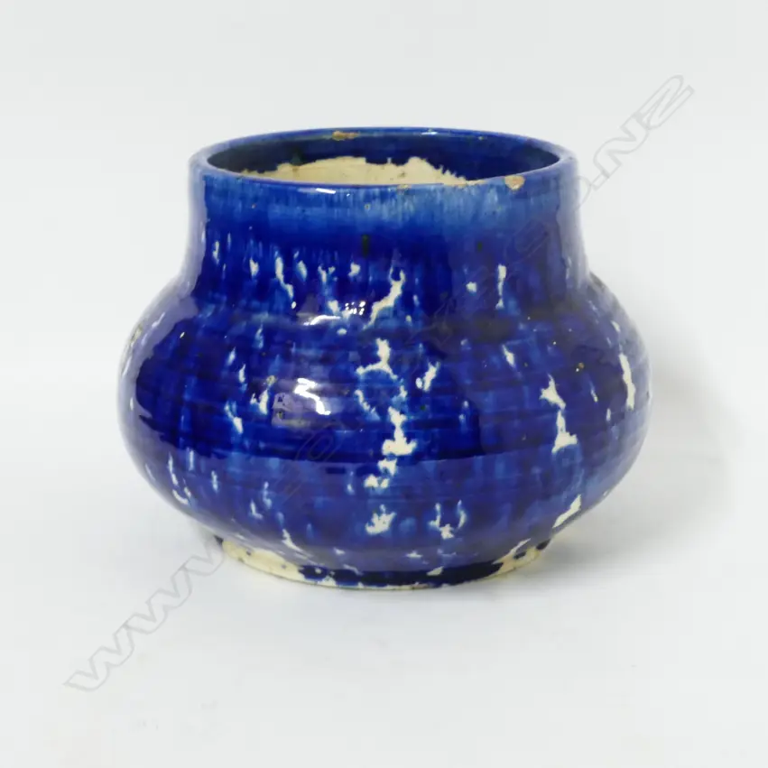 A Jova Rancich pottery baluster vase Image 1++