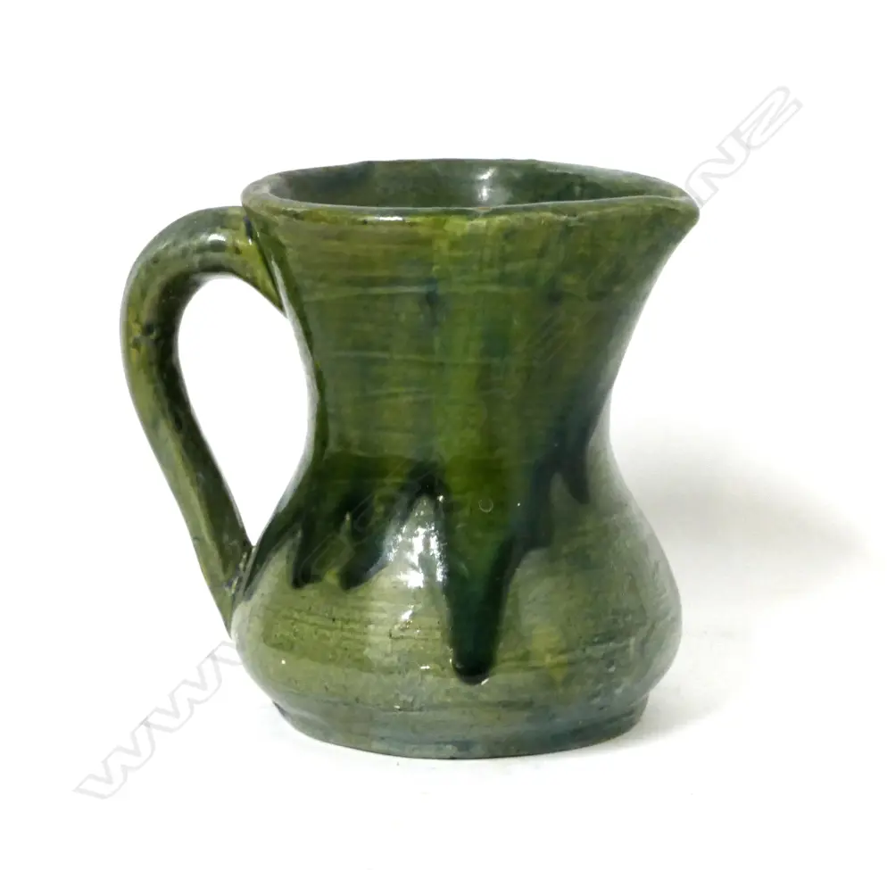 A Briar Gardner pottery jug Image 1++