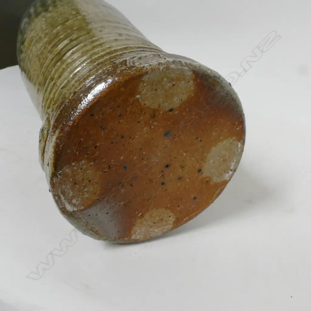 A Denis O'Connor tall salt glazed bottle Image 1++