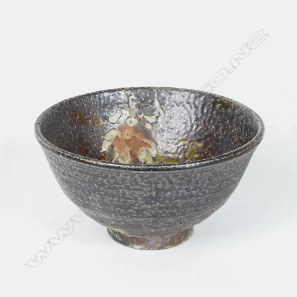 A Chester Nealie bowl Image 1++