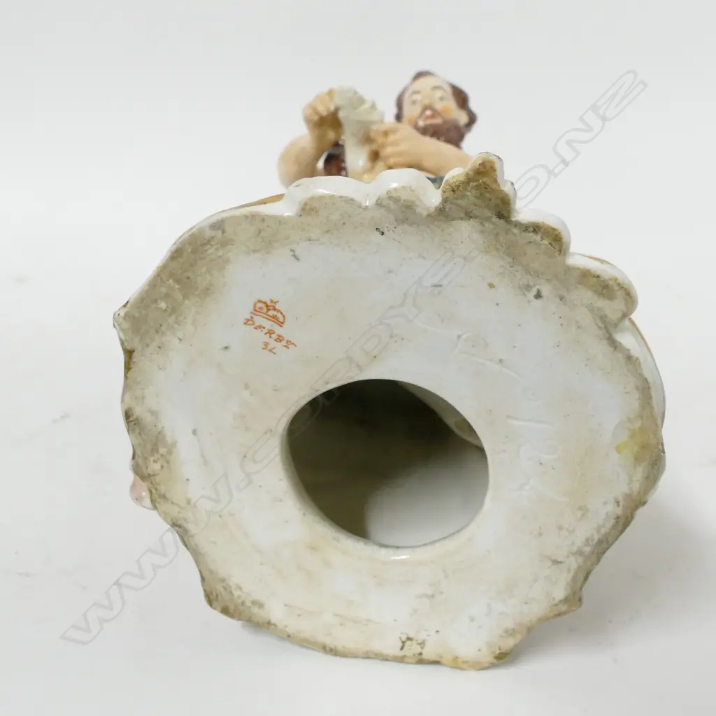 A George III period Derby figurine Image 1++