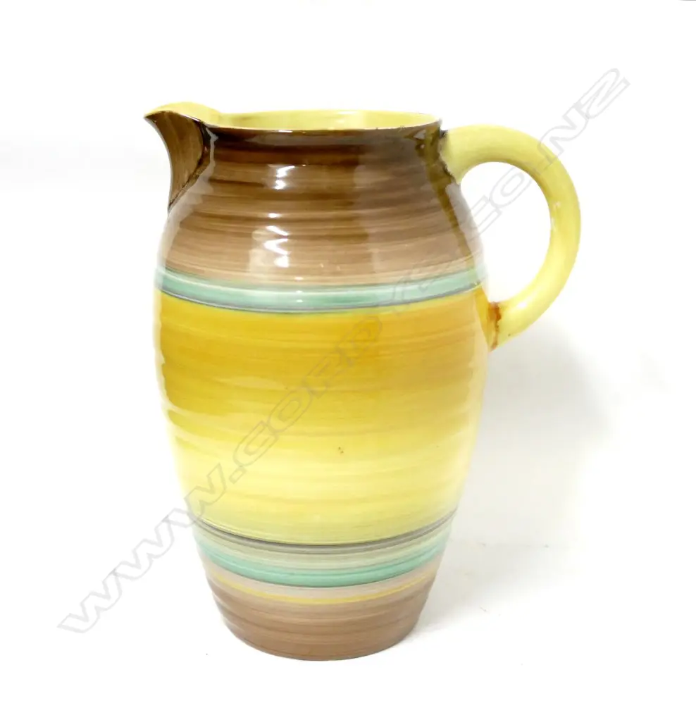 A Shelley Art Deco bone china pitcher Image 1++