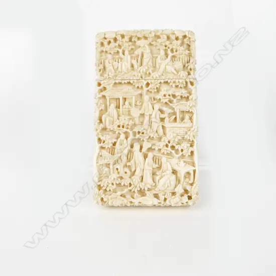 A Chinese carved ivory card case