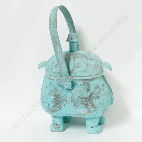 A Chinese bronze archaic style 'you' double owl wine vessel
