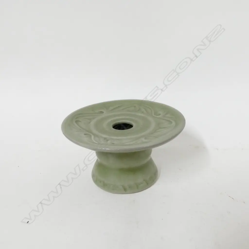 A Chinese celadon incense tazza Image 1++