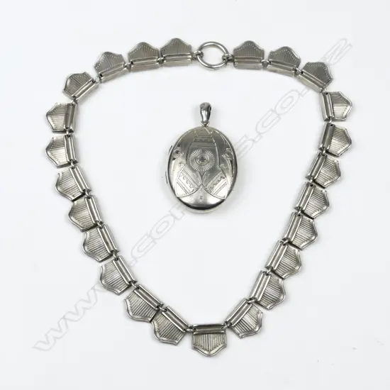A Victorian silver wide neck chain and locket