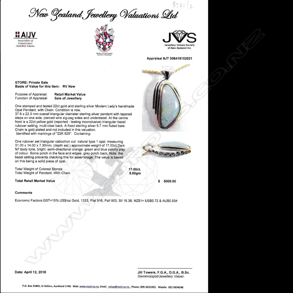 A 22ct. gold and silver set natural opal pendant Image 1++