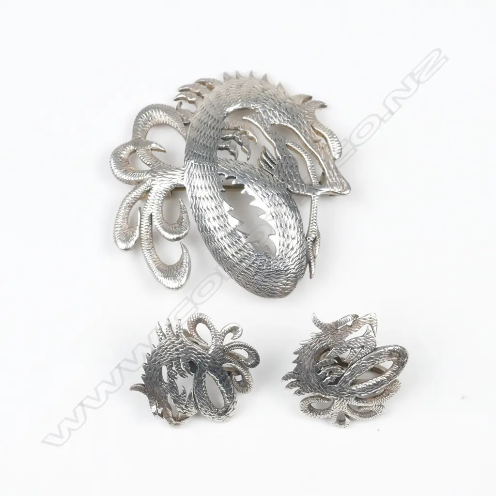 Tony Buller silver brooch and earrings Image 1++