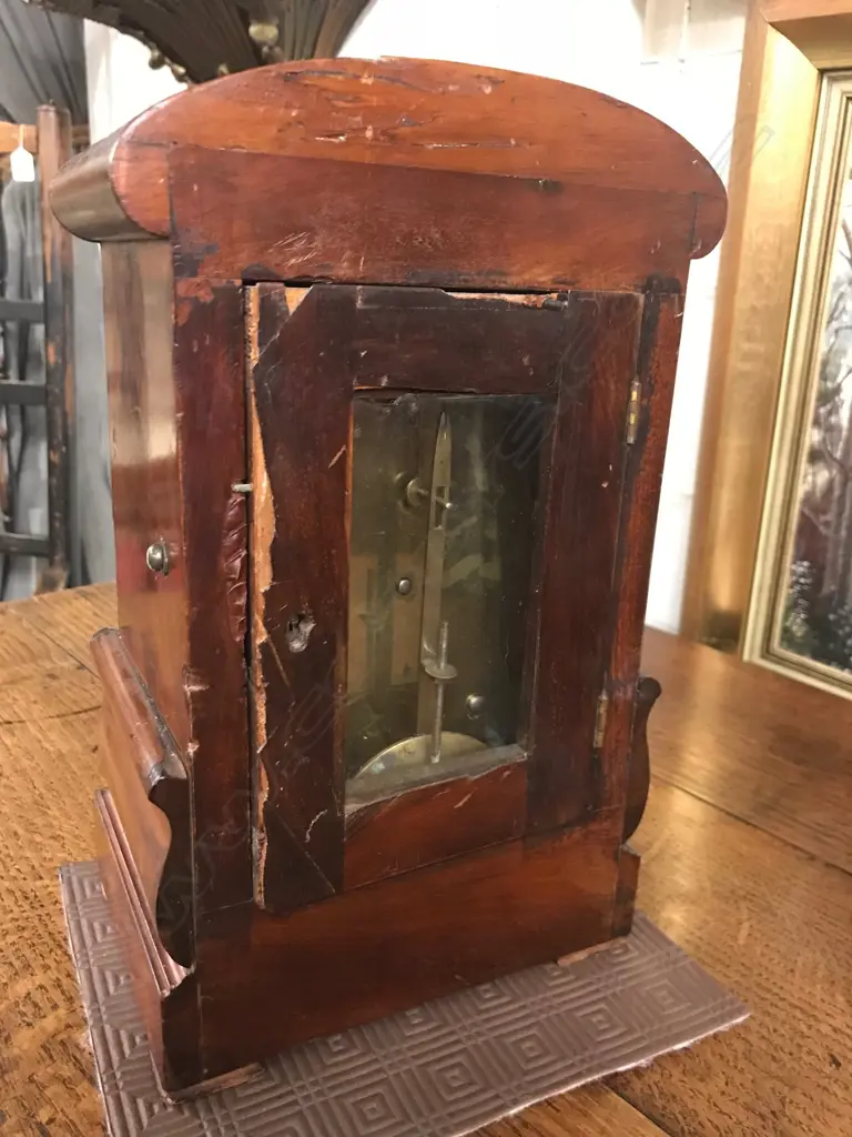 A William IV mahogany cased bracket clock Image 1++