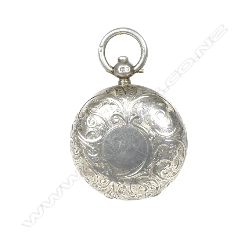 A silver sovereign case Image 1++