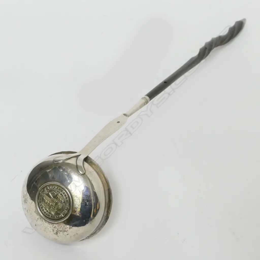 A Georgian silver toddy ladle Image 1++