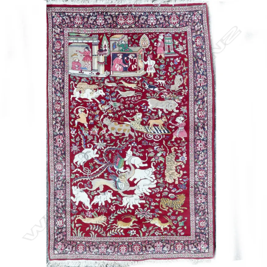 A hand knotted Persian pictorial rug Image 1++