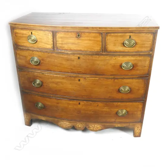 A George III fine quality bowfront chest of six drawers