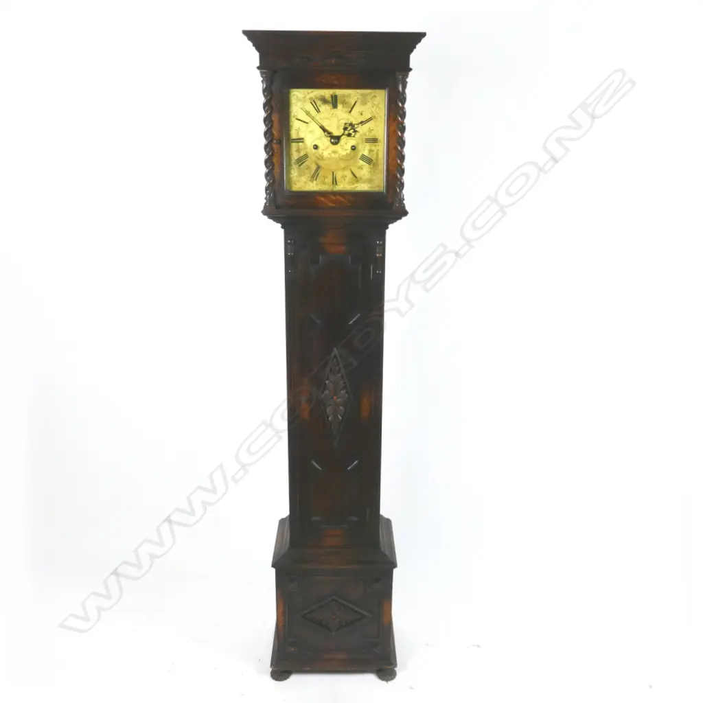 An early 20thC oak 'grandmother' long case clock Image 1++