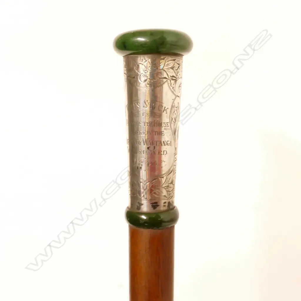 An important NZ walking stick Image 1++