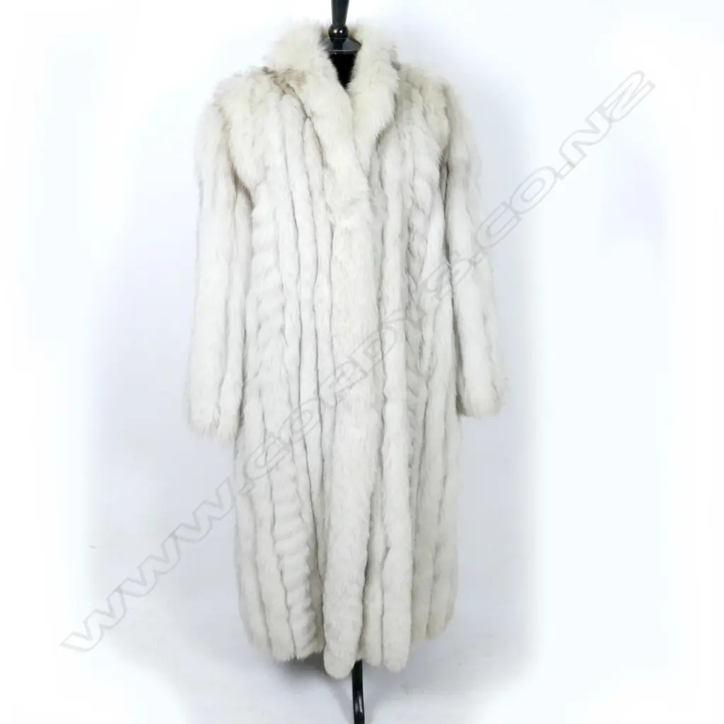 A full length Arctic fox fur coat Image 1++