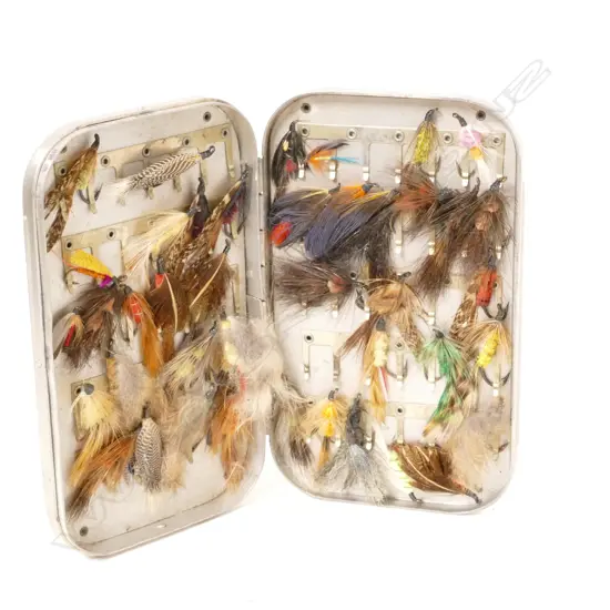 A Wheatley 'Silmalloy' fly box