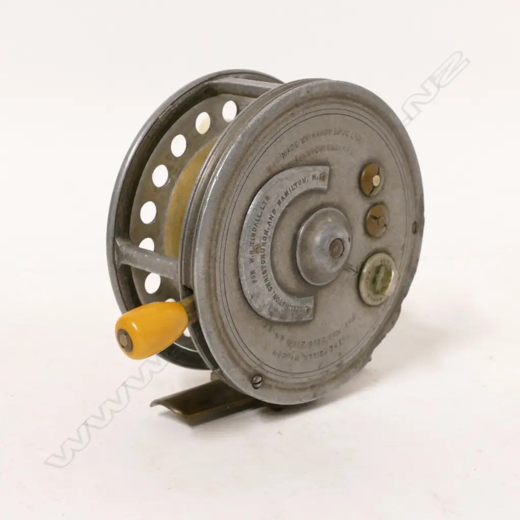 A Hardy Bros. 3½" 'Silex Major' reel Image 1++