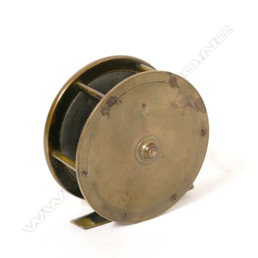A Hardy Bros. 4" Birmingham plate wind reel Image 1++
