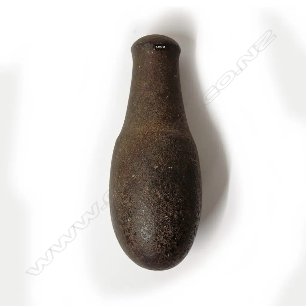 A pre-European Maori patu muka (stone pounder) Image 1++