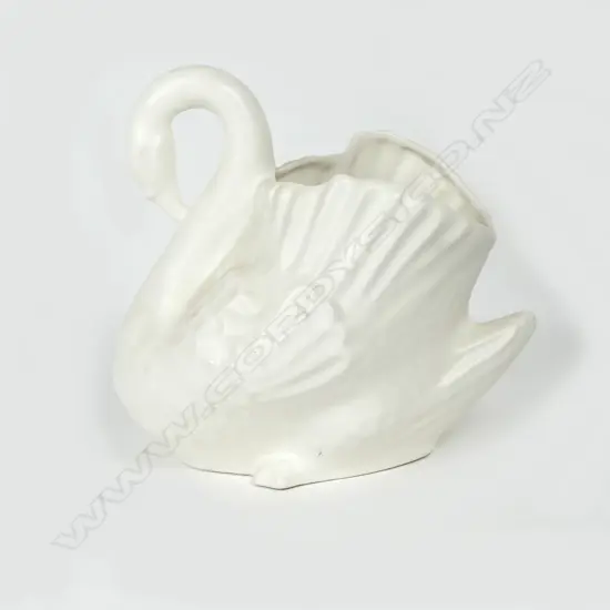 A Crown Lynn large white swan