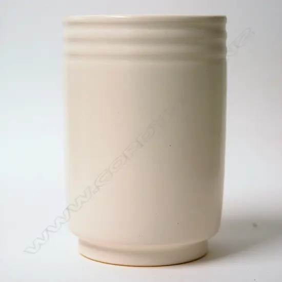 A Crown Lynn small Hand Potted #3 vase