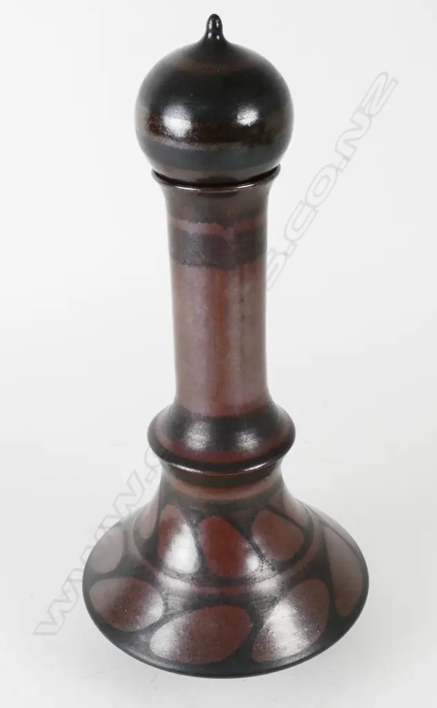 An Anneke Borren tall 'floating vase' stoneware Image 1++