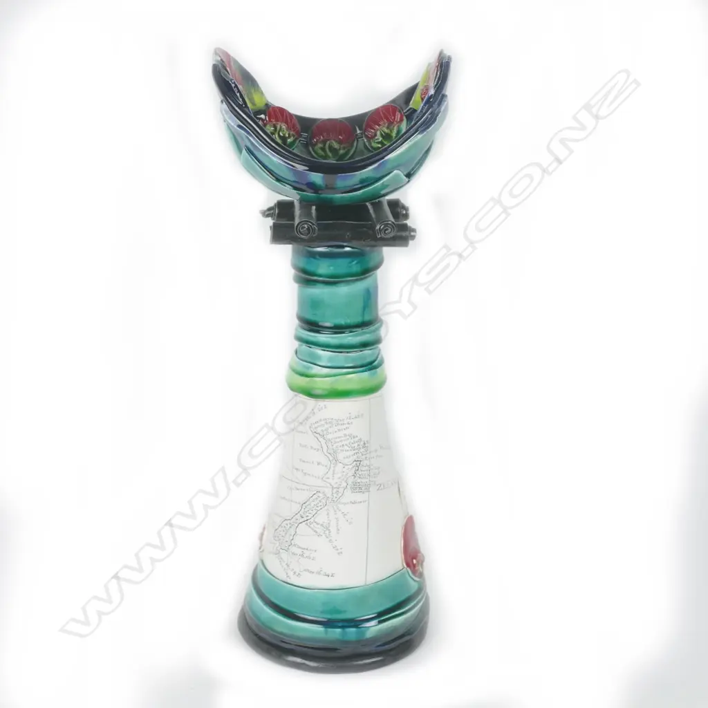 A Katie Gold large Captain Cook standing boat vessel Image 1++