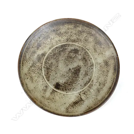 A Tatsuzo Shimaoka stoneware dish