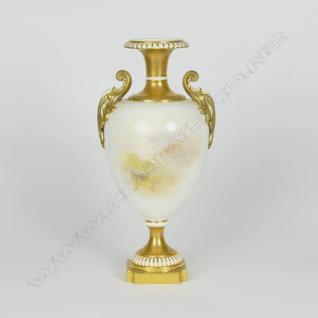 Royal Worcester Highland Cattle painted urn form vase by H. Stinton Image 1++