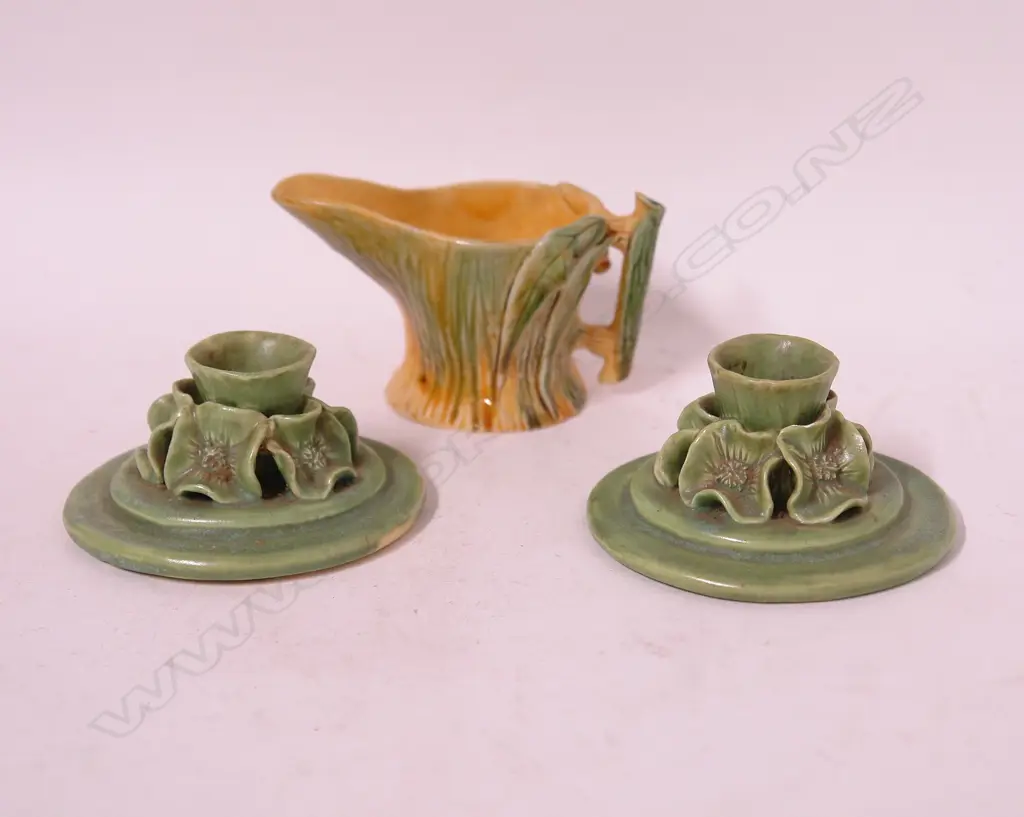 A vintage Australian pottery jug Image 1++